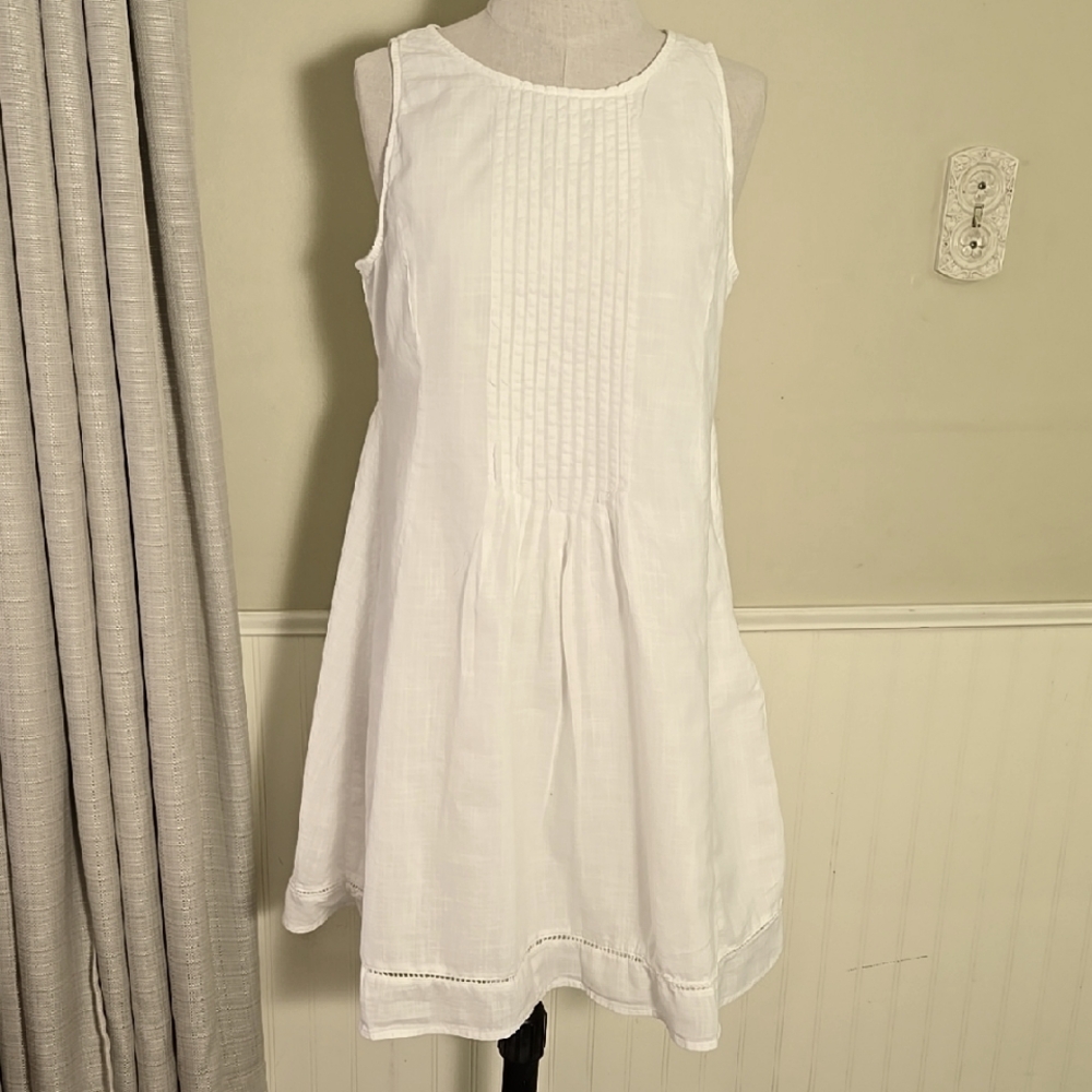 Old Navy Sleeveless Pleated Dress Size M